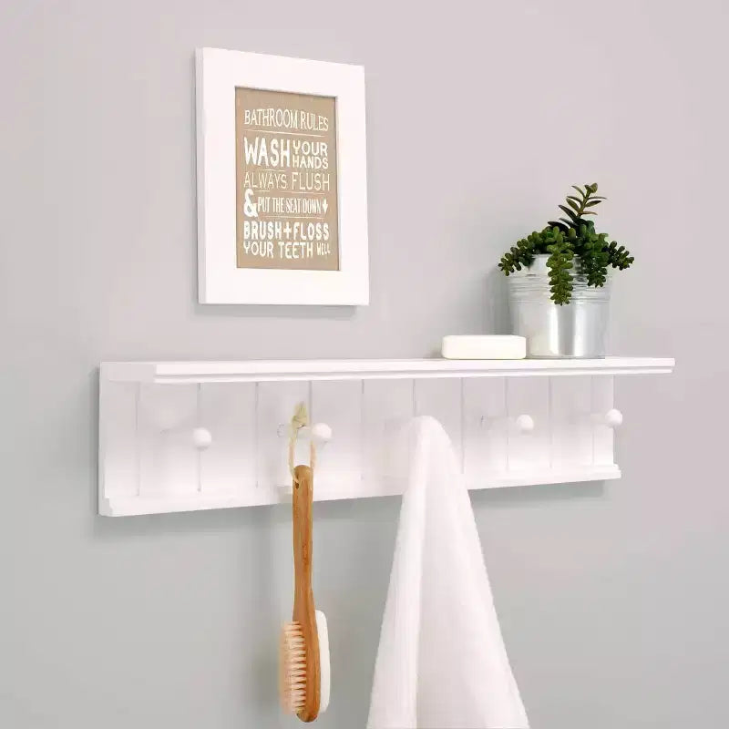 Mensole da Parete Fluttuanti Kian 61x10 cm con 5 Ganci Bianche: Espositore Integrato, MDF, Accessori in Metallo