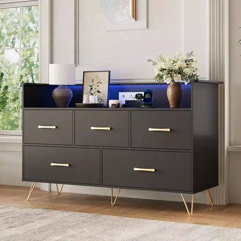 Cassettiera LED con Stazione di Ricarica - Cassettiera Moderna in Legno a 5 Cassetti Larga 120 cm, Organizzatore per Camera da Letto, Cameretta, Corridoio e Appartamenti