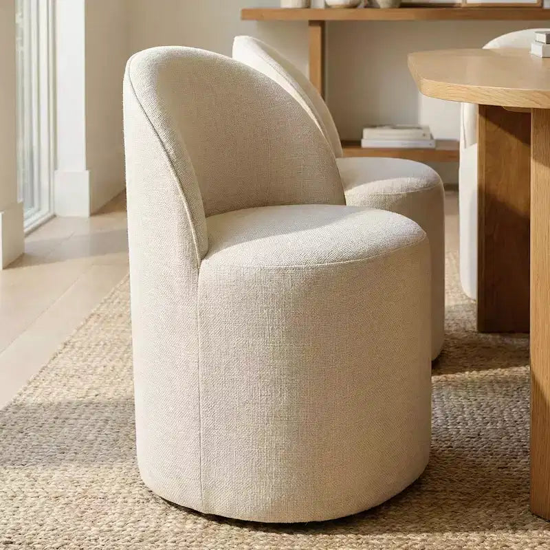 Set tavolo da pranzo per 6, tavolo ovale da 79" e sedie a botte senza braccioli in tessuto ciniglia con ruote, perfette per le cucine