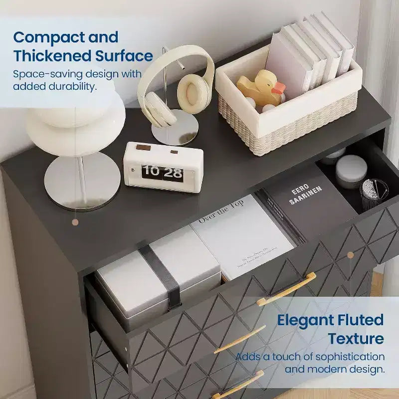 Comò in Legno a 4 Cassetti per Camera da Letto, Cassettiera in Legno con Maniglie Dorate, Comodino Moderno per Camera da Letto, Armadietto Contenitore in Legno