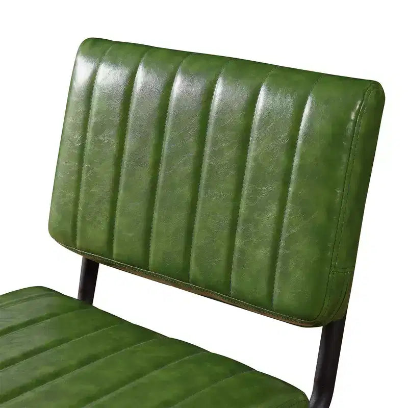 Set di 2 Sgabelli da Bar a Sbalzo Imbottiti in Pelle Sintetica con Gambe in Metallo Nero, Altezza Bancone, Verde Oliva
