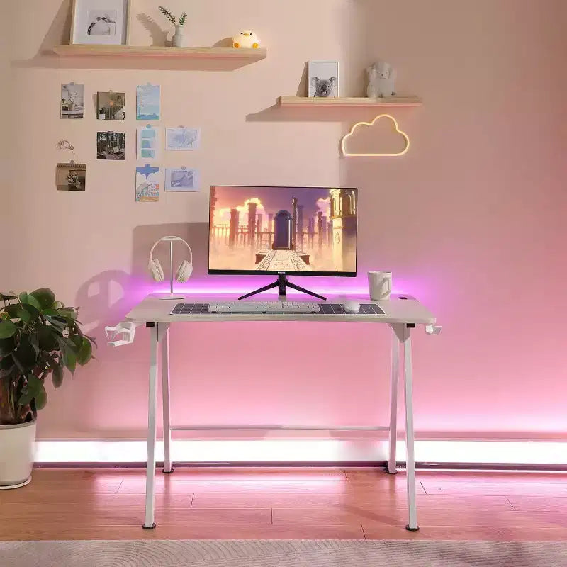 Scrivania da Gaming con Luci a LED e Supporto per Cuffie