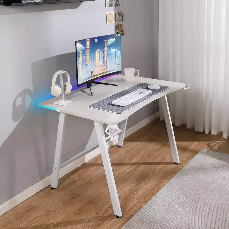 Scrivania da Gaming con Luci a LED e Supporto per Cuffie