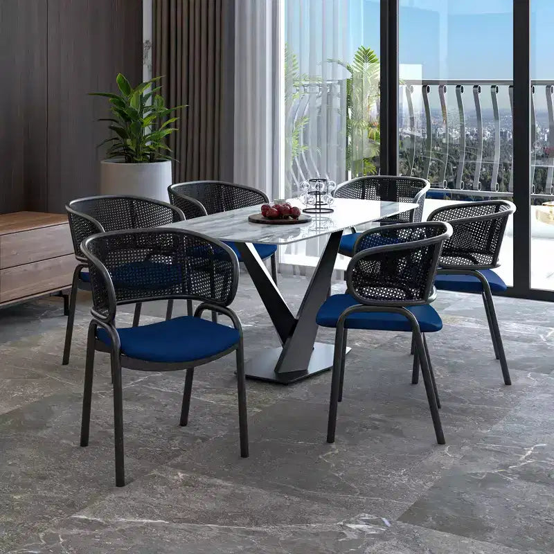 Sedia da pranzo moderna Ervilla, comoda poltrona imbottita con gambe in ferro nero, per cucina, sala da pranzo, bar, ristorante