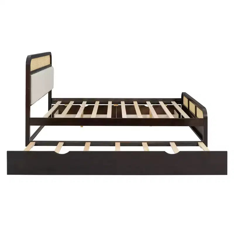 Letto a piattaforma matrimoniale in legno con letto estraibile e 2 cassetti, letto con inserti in rattan 4S